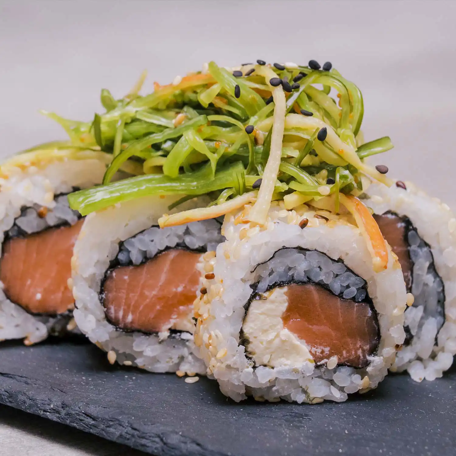 philadelphia-spice-roll